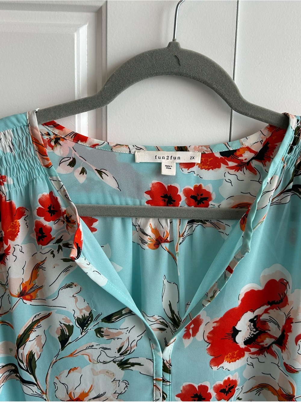 fun 2 fun Aqua Floral Blouse with Red Accents - Picture 3 of 11